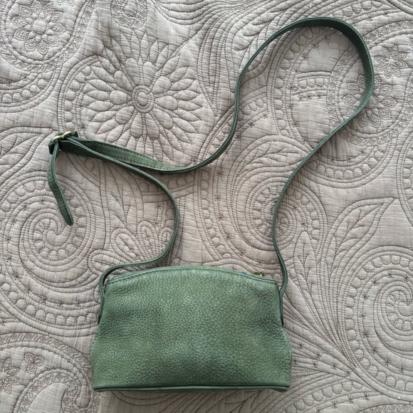 Vintage Coach Nubuck Leather Olive Green #4945 - Picture 1 of 15